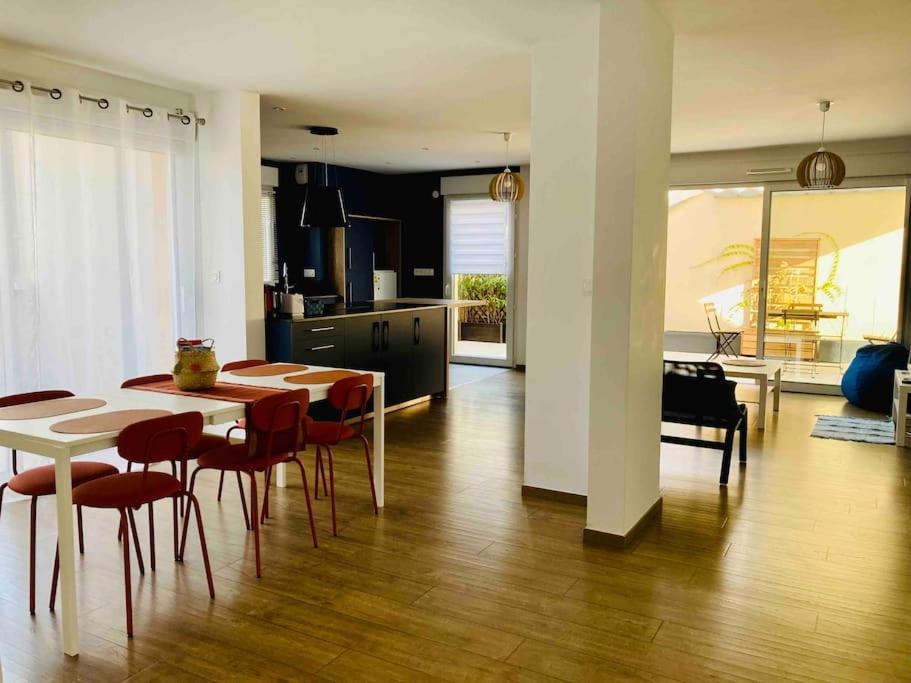 昂热Quai Sud - Gare, 100 M2, Parking, Wifi, Superette, Lave Linge公寓 外观 照片