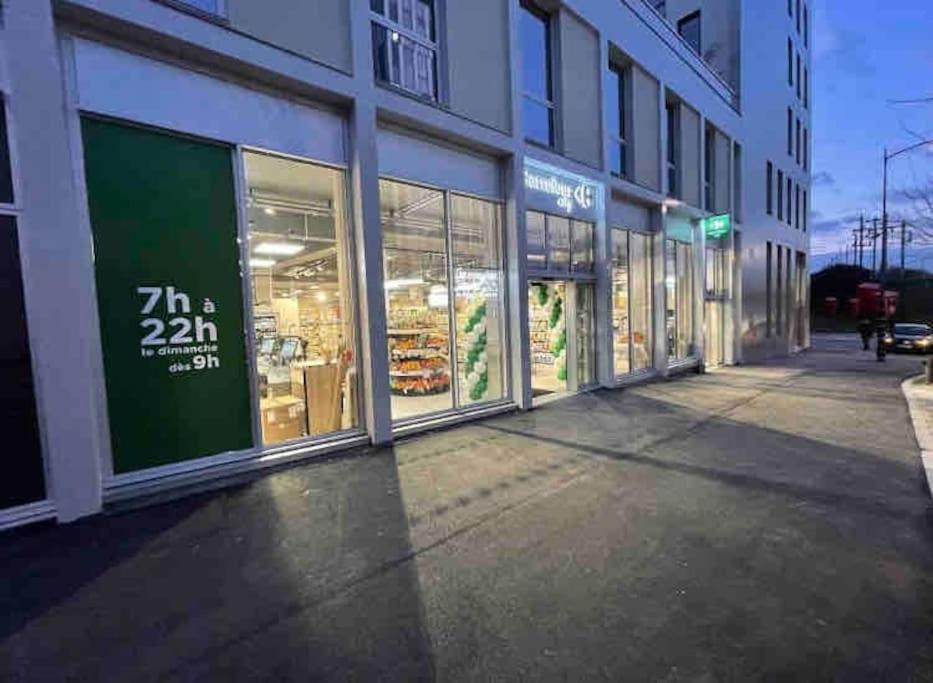 昂热Quai Sud - Gare, 100 M2, Parking, Wifi, Superette, Lave Linge公寓 外观 照片